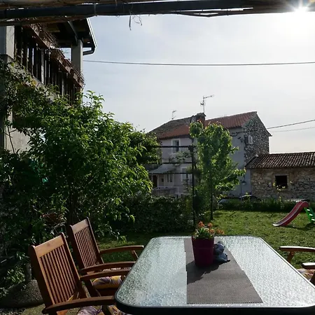 House Leon Dom wakacyjny *